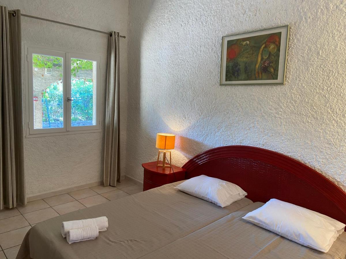Les Lodges De La Plage U Dragulinu Sari-Solenzara Esterno foto