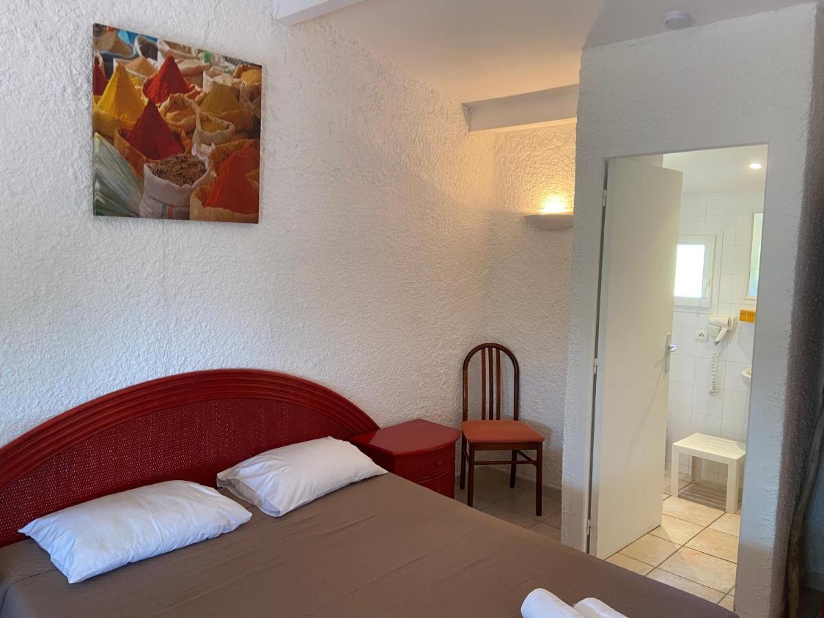 Les Lodges De La Plage U Dragulinu Sari-Solenzara Esterno foto
