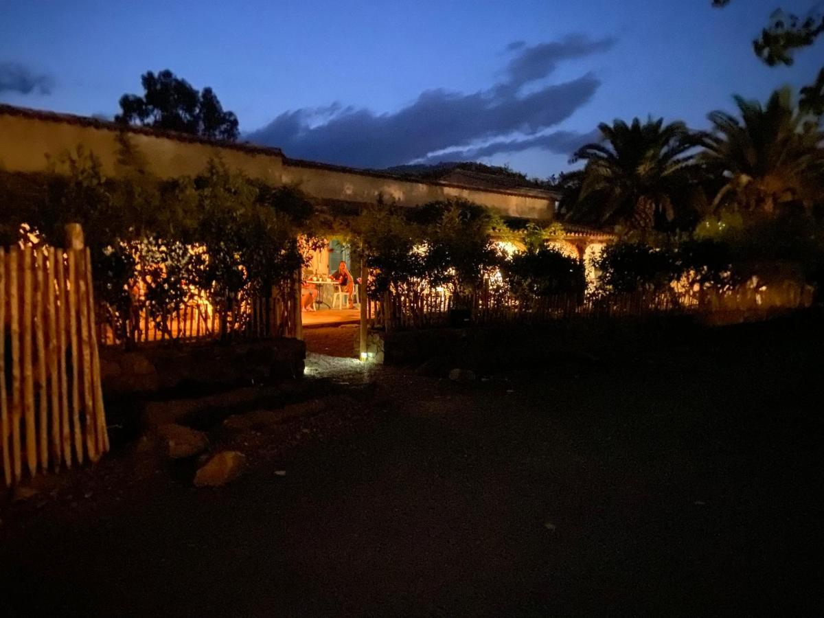 Les Lodges De La Plage U Dragulinu Sari-Solenzara Esterno foto